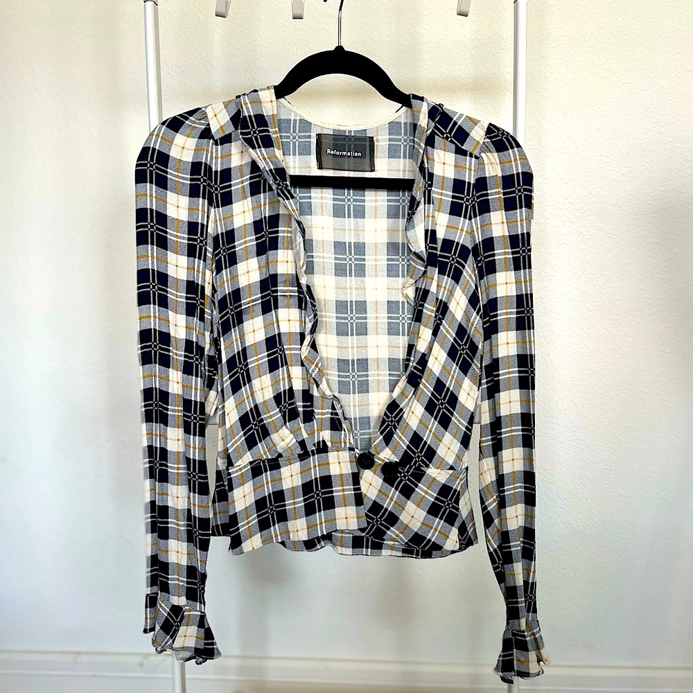 Reformation Lee Top Deep V-Neck. Color: Navy Tartan Size: Small